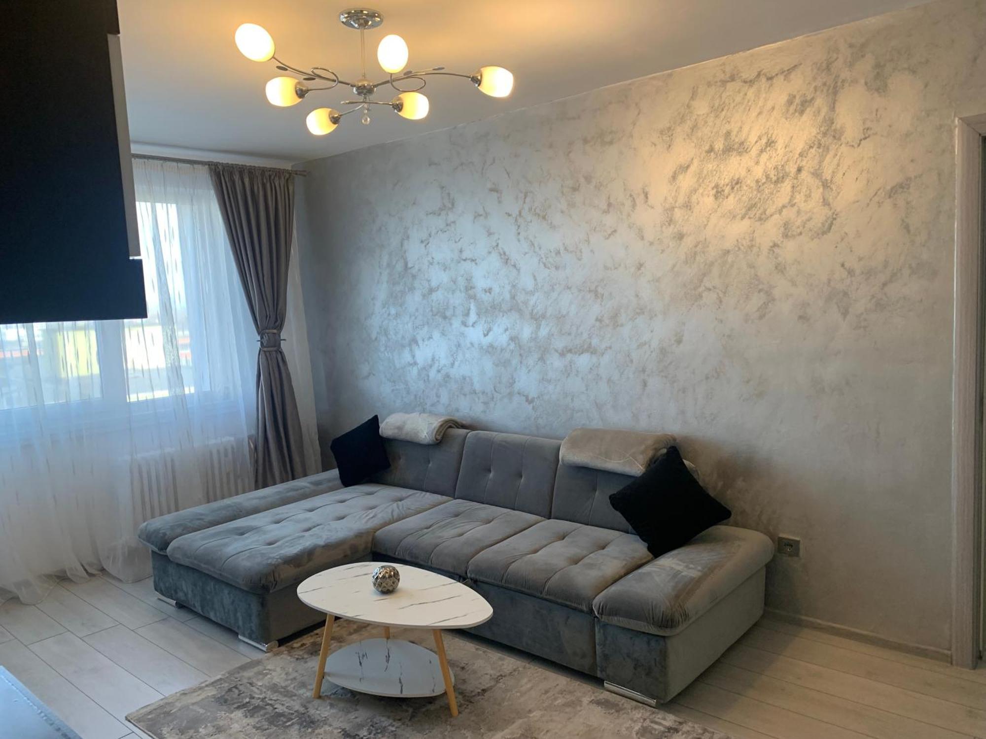 Victoriei Boulevard Private Apartment Braşov Extérieur photo