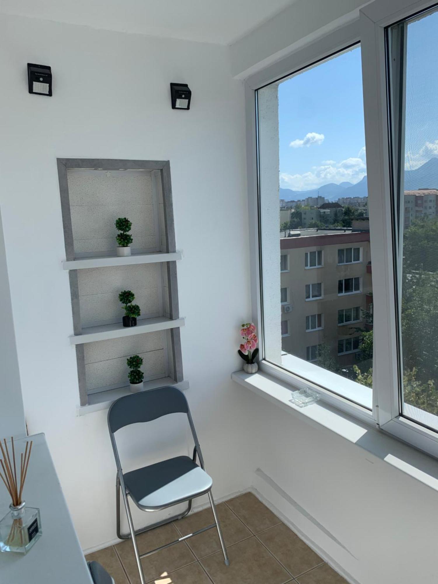 Victoriei Boulevard Private Apartment Braşov Extérieur photo